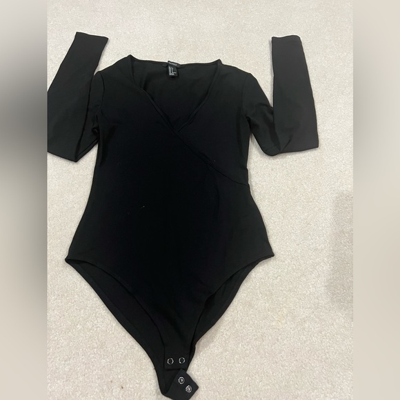 Two of black long sleeve body suits size small from forever21 - Picture 4 of 6